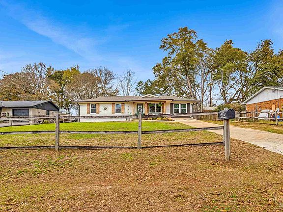 4th image of 2511 W Kingsfield Rd