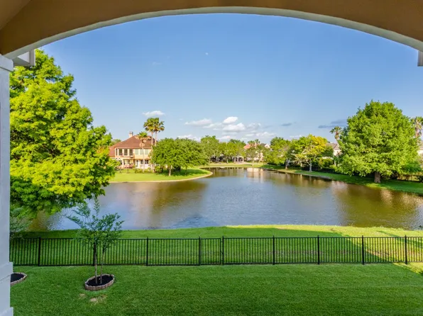 14 Lake Mist Ct, Sugar Land, TX 77479