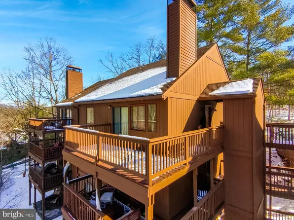 292 The Hill Rd #16C-T16, Basye, VA 22810