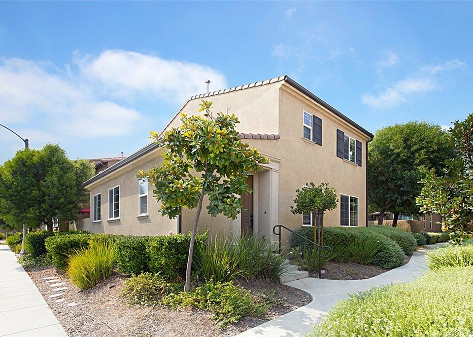 1st image of 37474 Paseo Violeta