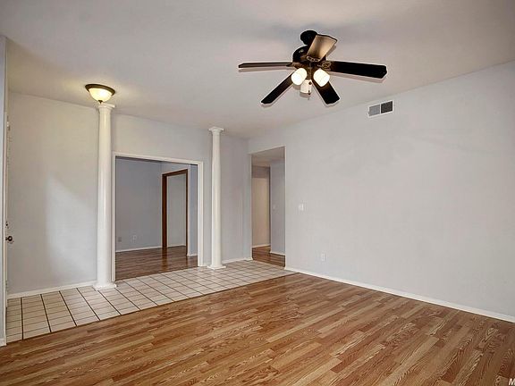 4th image of 8109 Otium Way