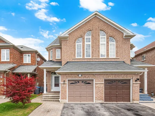 7443 Russian Olive Close, Mississauga, ON L5N 8N7
