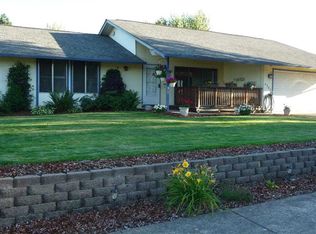 4782 Oak Park Dr NE, Salem, OR