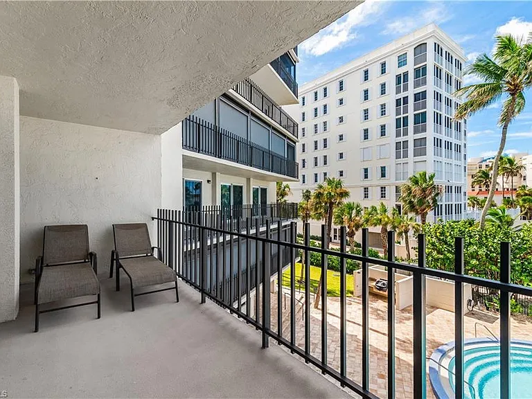 3399 Gulf Shore Blvd N #309 — Photo 28
