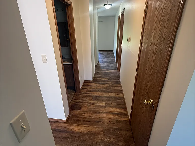 105 Argo St — Photo 3