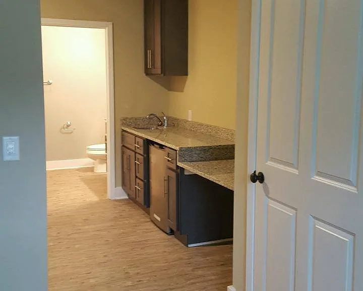 1330 Maddux Ave #B201 — Photo 10