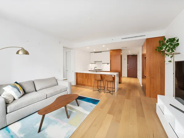 1 West End Avenue image 2 of 18