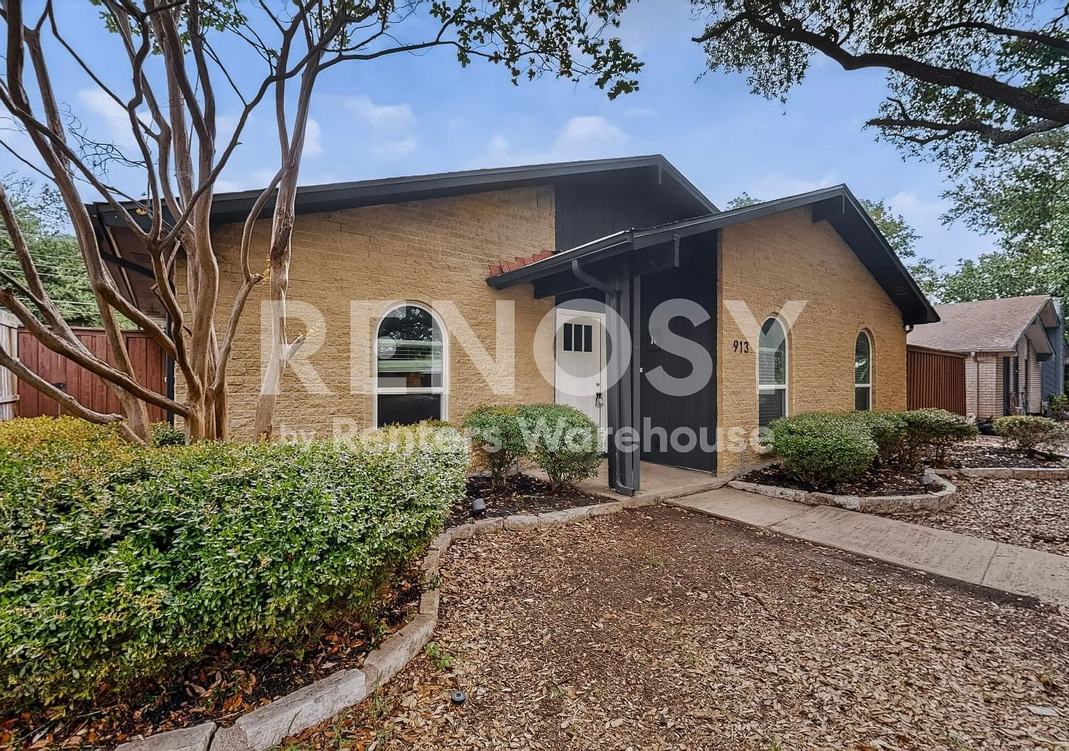 Refreshed Plano Gem Rent Concession - 2nd Month Free — Photo 1