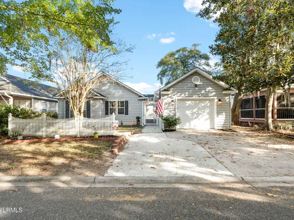 21 Caswell Ave, Beaufort, SC 29902