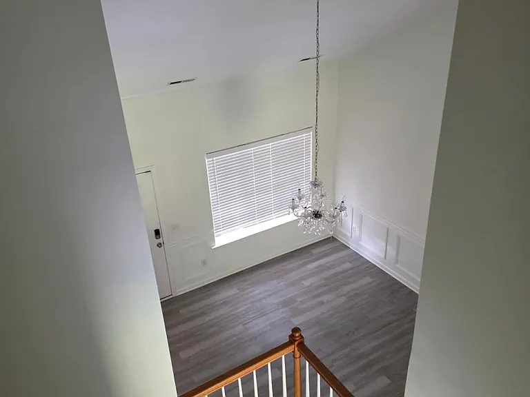 7925 Averette Hill Dr — Photo 7
