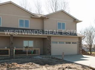 601 Croell Ave, Tiffin, IA 52340