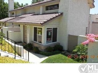 6834 E Poppyview Dr, Oak Park, CA 91377