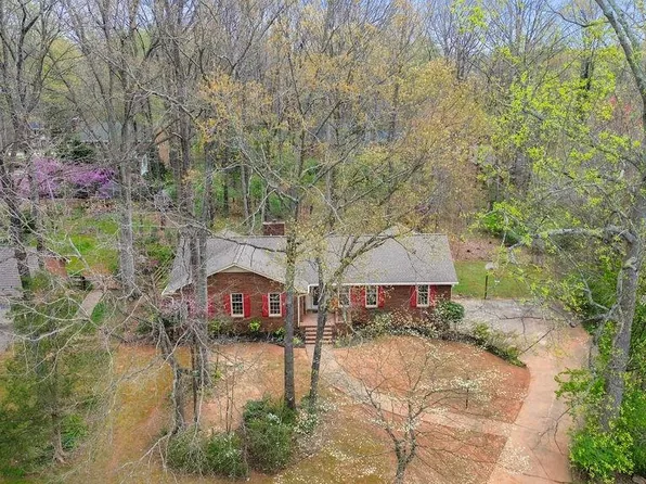 4121 Clinard Rd, Clemmons, NC 27012