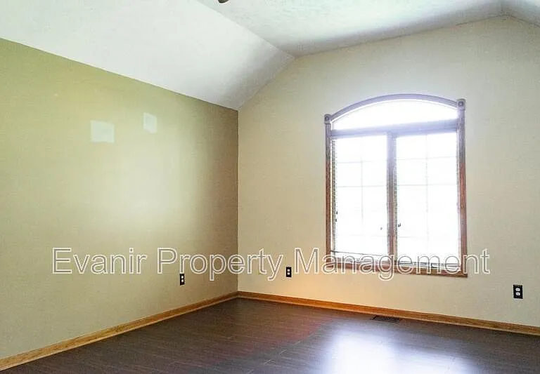 113 Brittany Ln — Photo 16