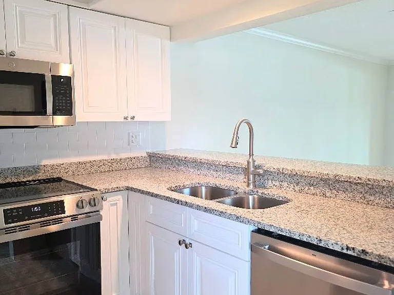 11456 W Bayshore Dr — Photo 15