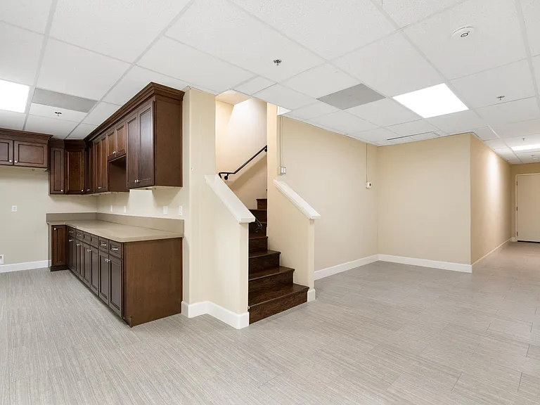 1019 Holly Ave #A — Photo 34