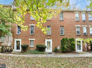 31 Fairfax Vlg S, Harrisburg, PA 17112