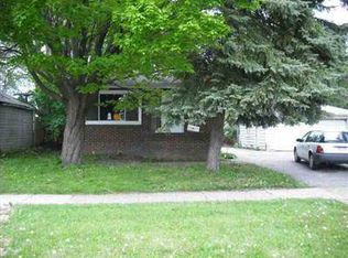 182 Summit Ave, Pontiac, MI 48342