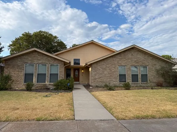 406 Provincetown Ln, Richardson, TX 75080
