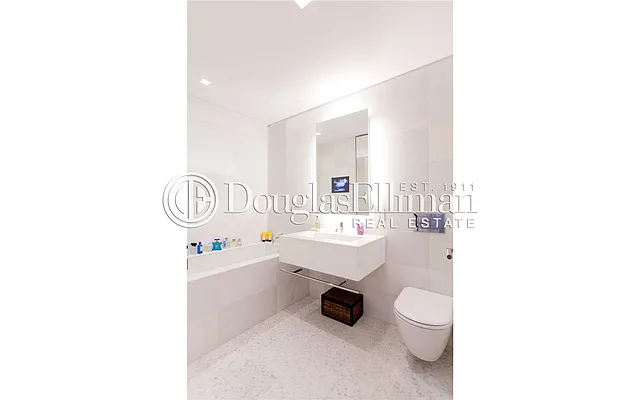 Rented by Douglas Elliman | media 14