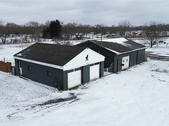 3rd image of 12443 Goshen Rd