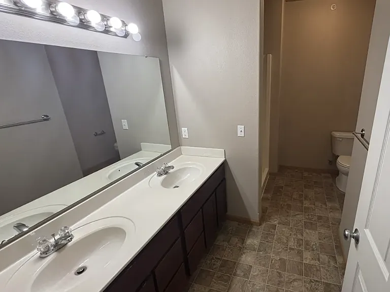 2190 Westlake Rd — Photo 6