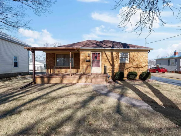 313 E Main St, Geneseo, IL 61254