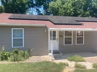 645 Summit Ave, Caseyville, IL 62232