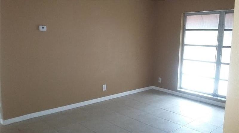 2nd image of 4503 Treehouse Ln #F