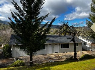 546 S 5th St, Jacksonville, OR 97530