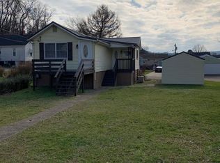 104 24th St, Wellsburg, WV 26070