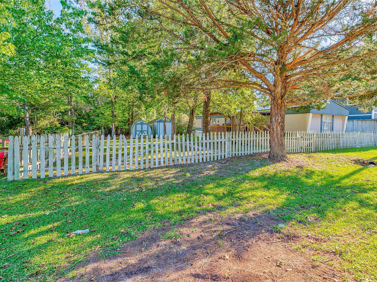 143 Goldenrod, Livingston, TX 77351 Zillow