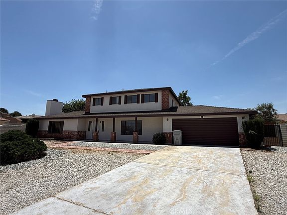 2nd image of 12780 Amberwood Ln