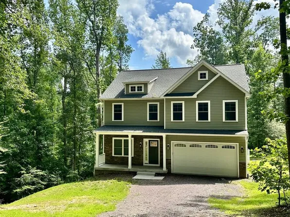 10468 Johnson Dr, King George, VA 22485