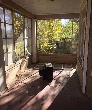3rd image of 505 S 10th St