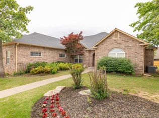617 W 40th St, Sand Springs, OK 74063