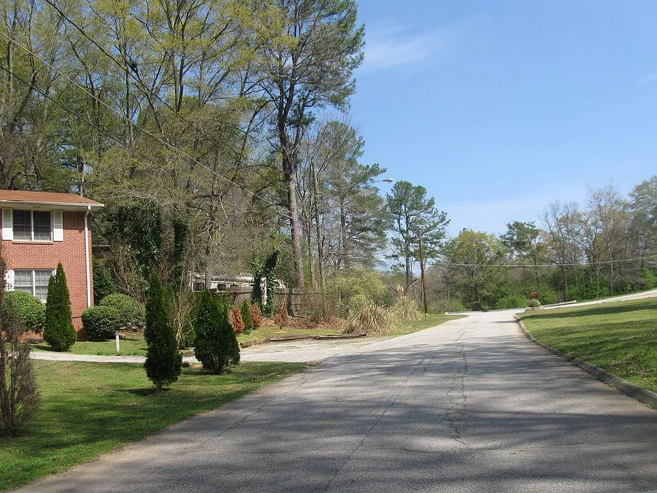 1126 Sexton Dr