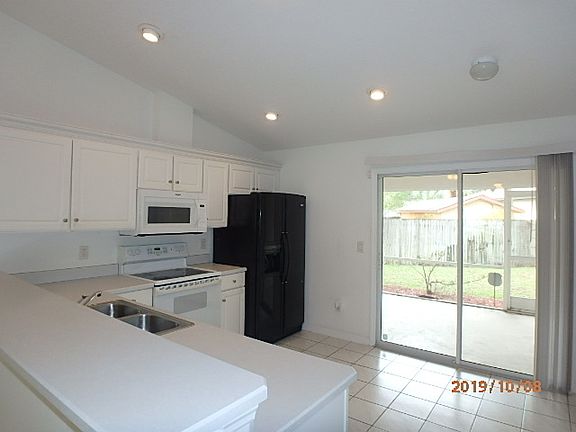 4th image of 84A Providence Ln