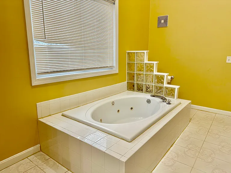 1301 Old Bridge Ln #1301 — Photo 12
