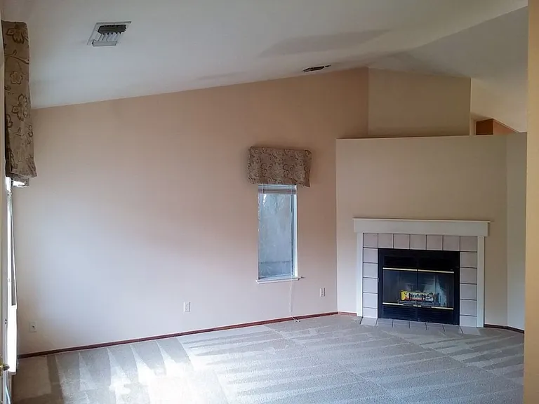 604 Alamine Dr — Photo 8