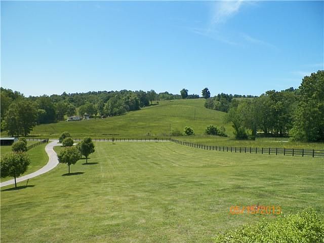2nd image of 5523 Toll Dugger Rd