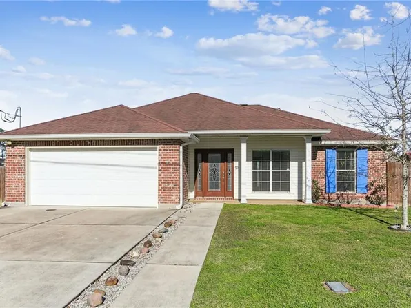 710 Oak St, Saint Rose, LA 70087