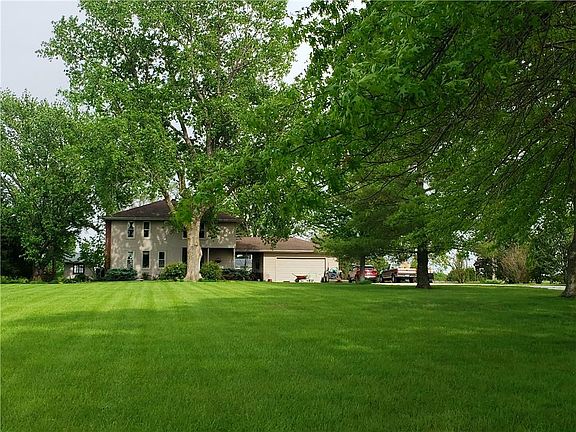 2nd image of 15285 Edgerton Rd