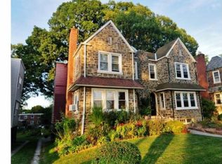 1307 W Oak St, Norristown, PA 19401