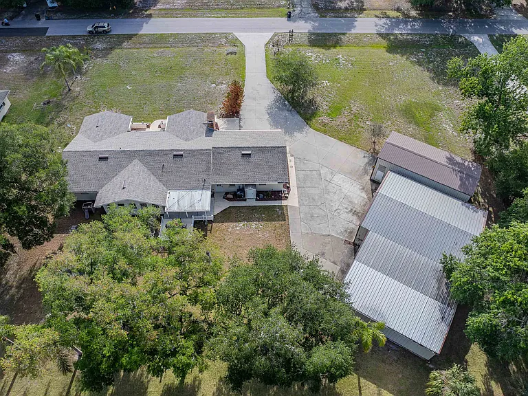 5905 Whispering Pines Rd — Photo 54