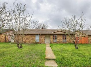 10818 E Crest Ln, Dallas, TX 75217
