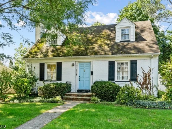 882 Lafayette Ave Ext, Hawthorne Boro, NJ 07506