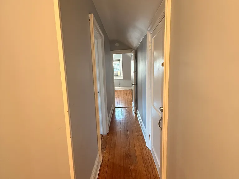 56 Warner Ave #3 — Photo 3
