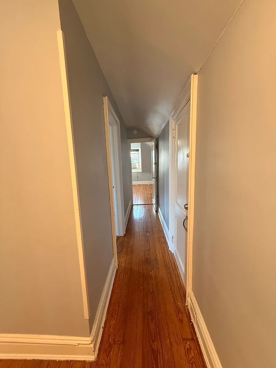 Building Photo - 56 Warner Ave #3
