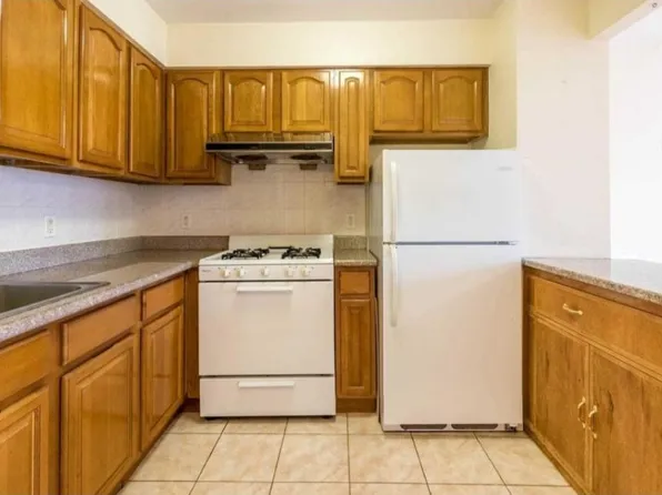 56-13 137th St Unit 2, Flushing, NY 11355
